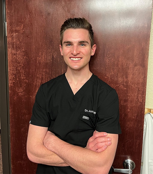 Wauwatosa Wisconsin dentist Justin Roche D D S
